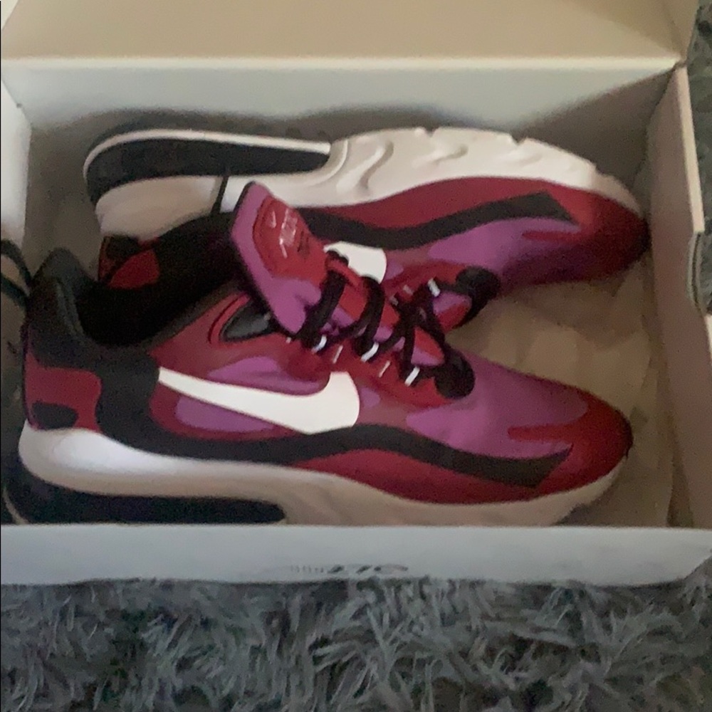 Shoes - Picture 1 of 1